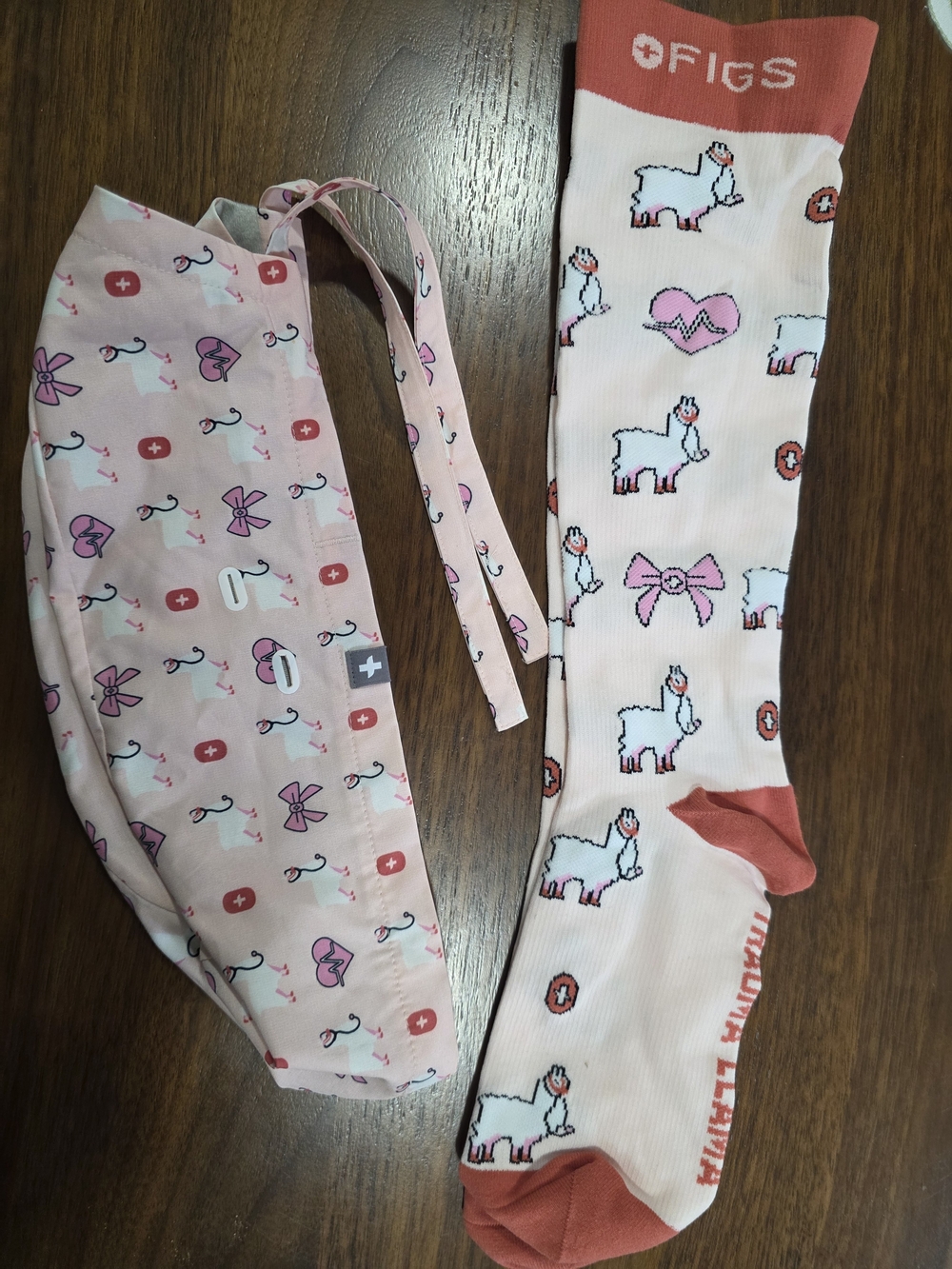 FIGS Pink Llama Medical Socks Medium & Scrub Cap Set